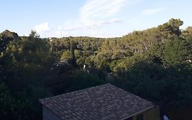 Le Clos Des Combettes